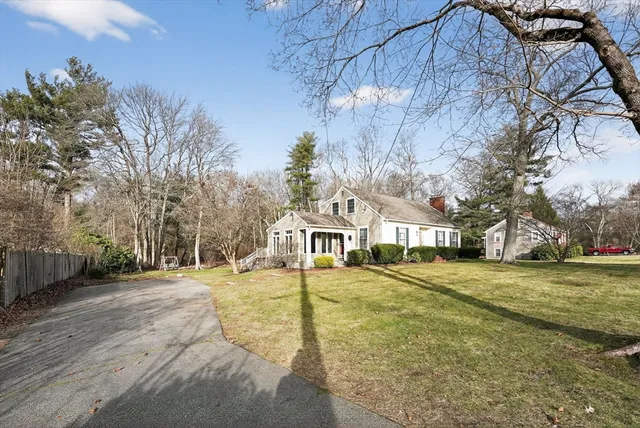 $625,000 | 121 South Drive, Bridgewater, MA 02324