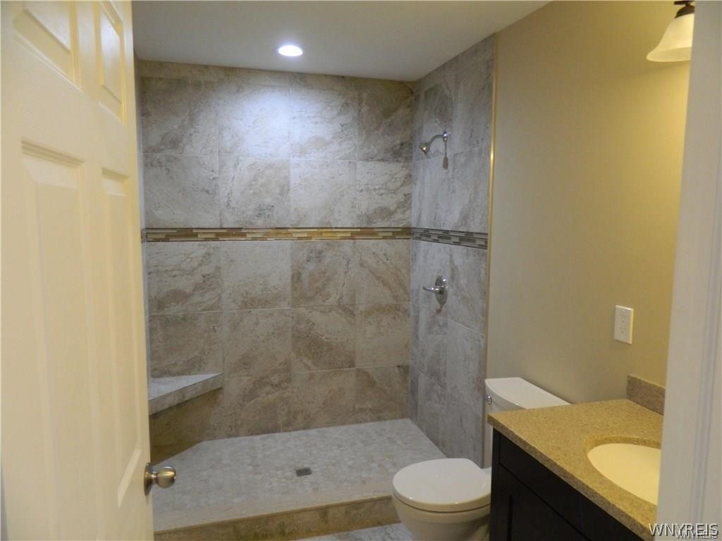 417 Center Street, Unit 2 Lewiston, NY 14092 - Photo 12 of 17