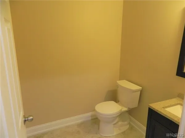 $1,600 | 417 Center Street, Unit 2, Lewiston, NY 14092