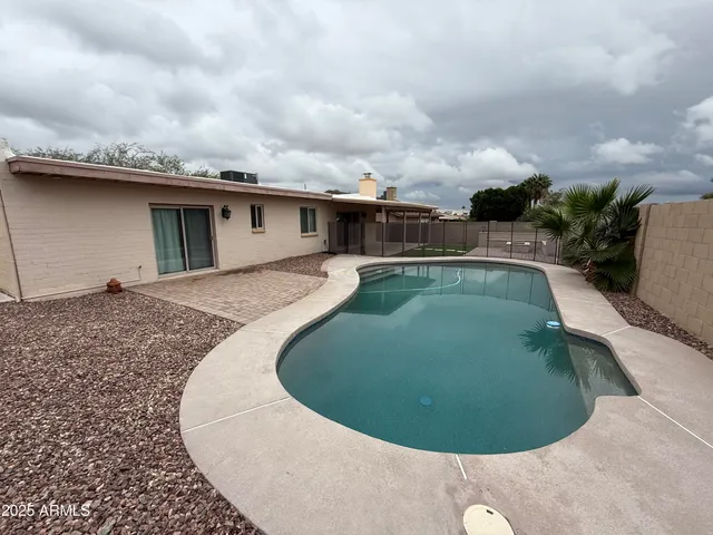 $2,750 | 4353 East Pearce Road, Phoenix, AZ 85044