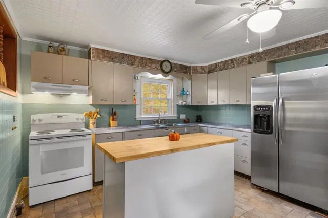 $344,900 | 758 Highway 3, Columbia, NH 03590