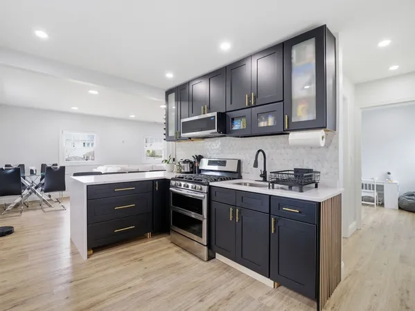 $599,000 | 63 Jasper Street, Saugus, MA 01906