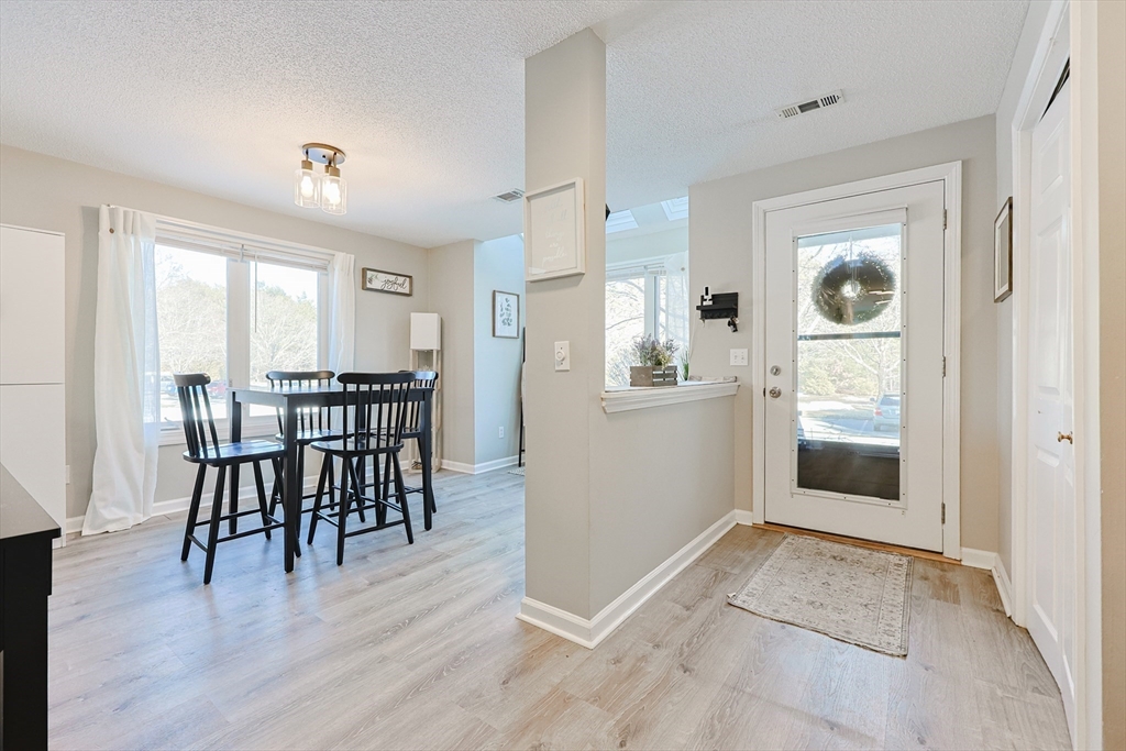 640 Maple Brook Road, Unit 640 Bellingham, MA 02019 - Photo 4 of 37