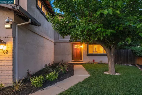$1,298,000 | 102 Henson Creek Court, Martinez, CA 94553
