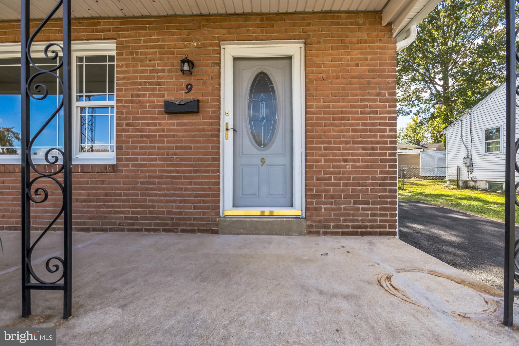 9 Newbrook Road Newark, DE 19711 - Photo 4 of 27 Gallery Image 4