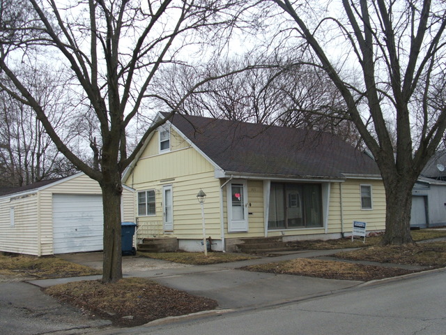 1489 East River Street Kankakee, IL 60901 - Photo 3 of 3