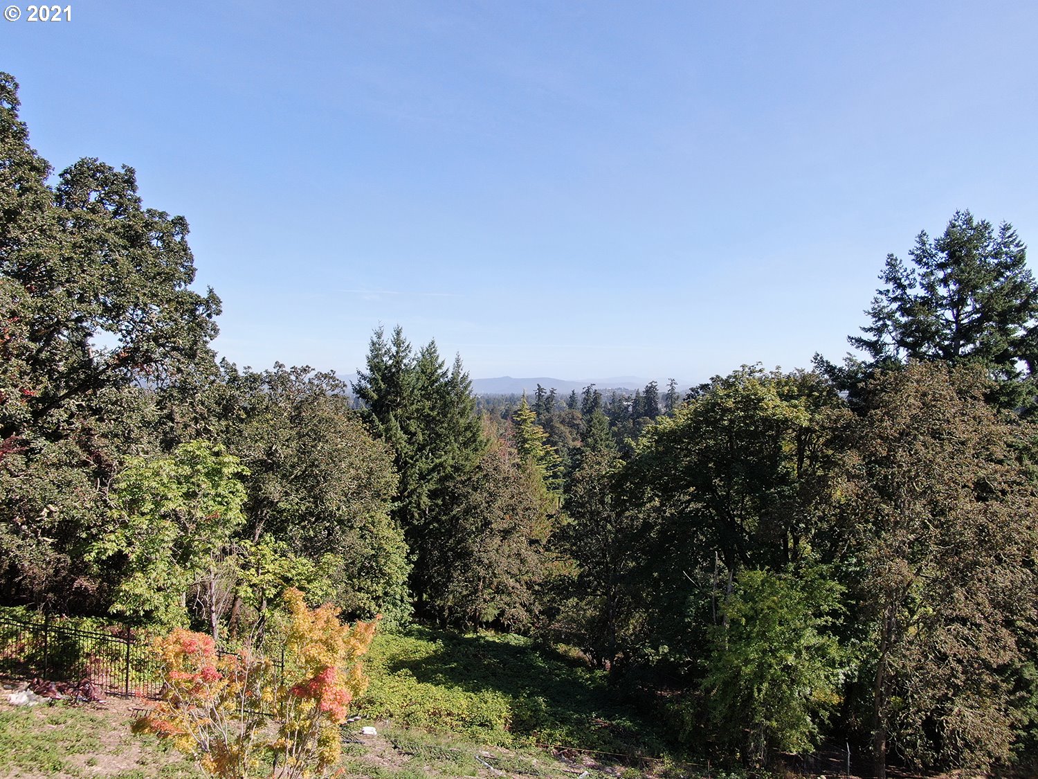 1081 Crenshaw Road, Unit 6 Eugene, OR 97401 - Photo 1 of 6 Gallery Image 1