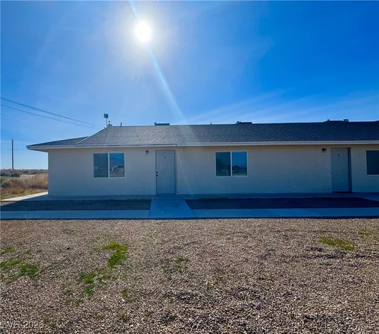 $1,450 | 2081 South Dandelion Street, Unit 4, Pahrump, NV 89048