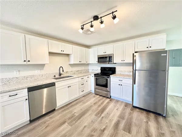 $1,500 | 2081 South Dandelion Street, Unit 4, Pahrump, NV 89048