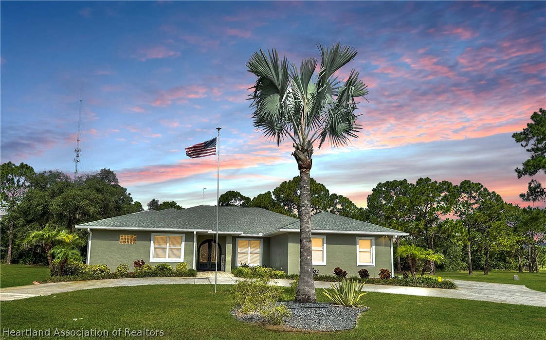 100 Pearl Road Lake Placid, FL 33852 - Photo 1 of 22 Gallery Image 1