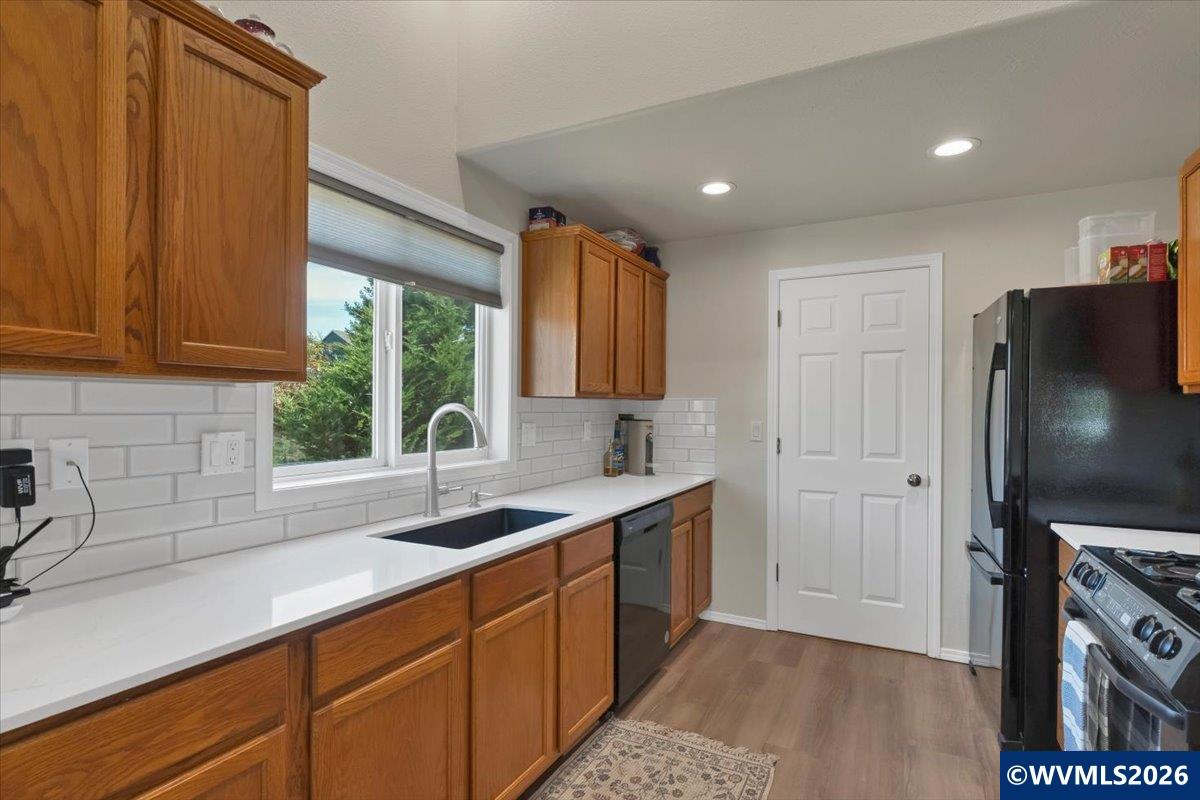 585 Northwest Marshall Street Dallas, OR 97338 - Photo 17 of 50