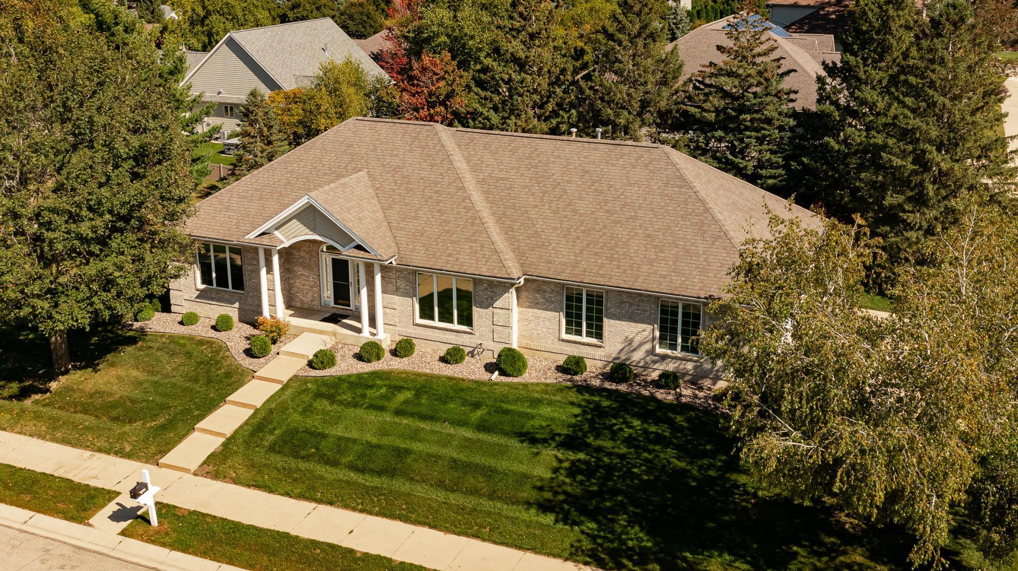 360 Wimbledon Hills Drive Southwest Rochester, MN 55902 - Photo 2 of 43