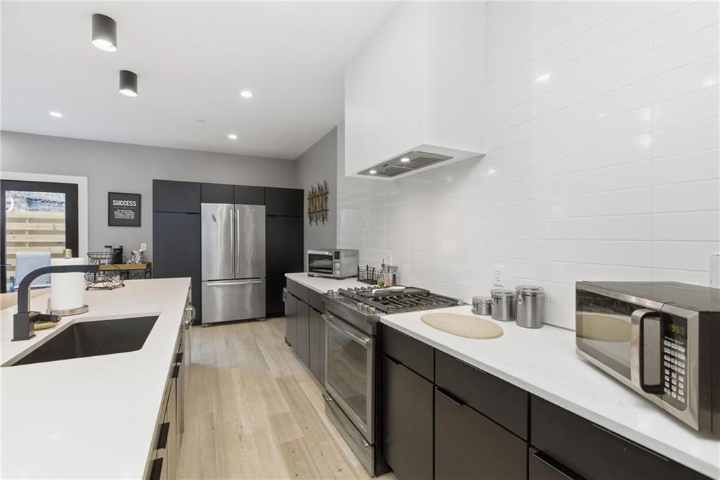 240 Jefferson Street Pittsburgh, PA 15212 - Photo 19 of 50