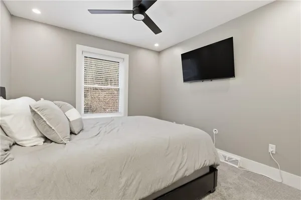 $5,900 | 240 Jefferson Street, Pittsburgh, PA 15212