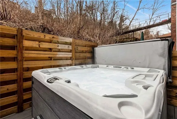 $5,900 | 240 Jefferson Street, Pittsburgh, PA 15212