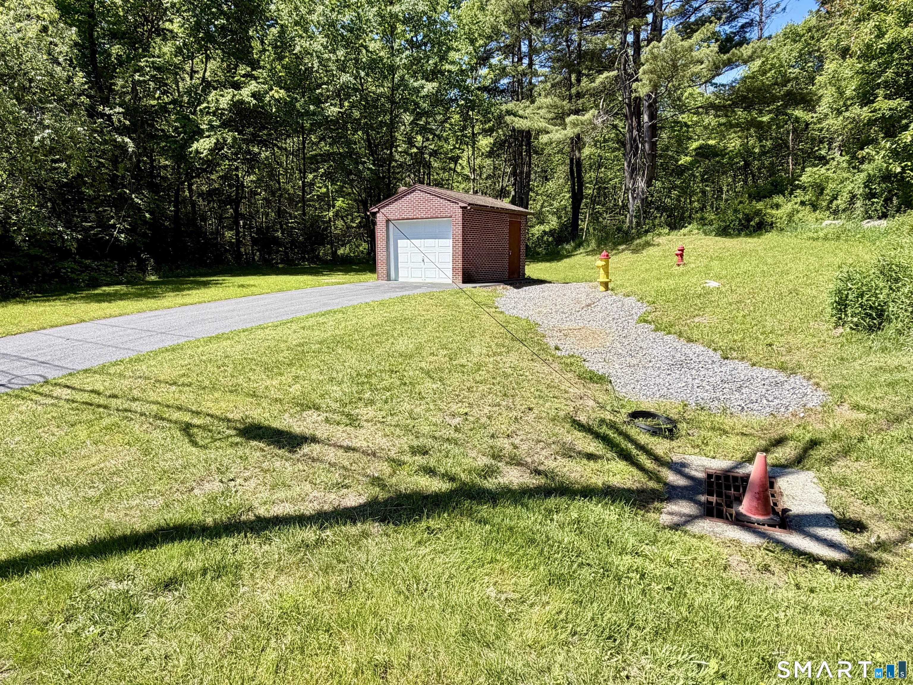 243 Roberts Street Torrington, CT 06790 - Photo 2 of 6