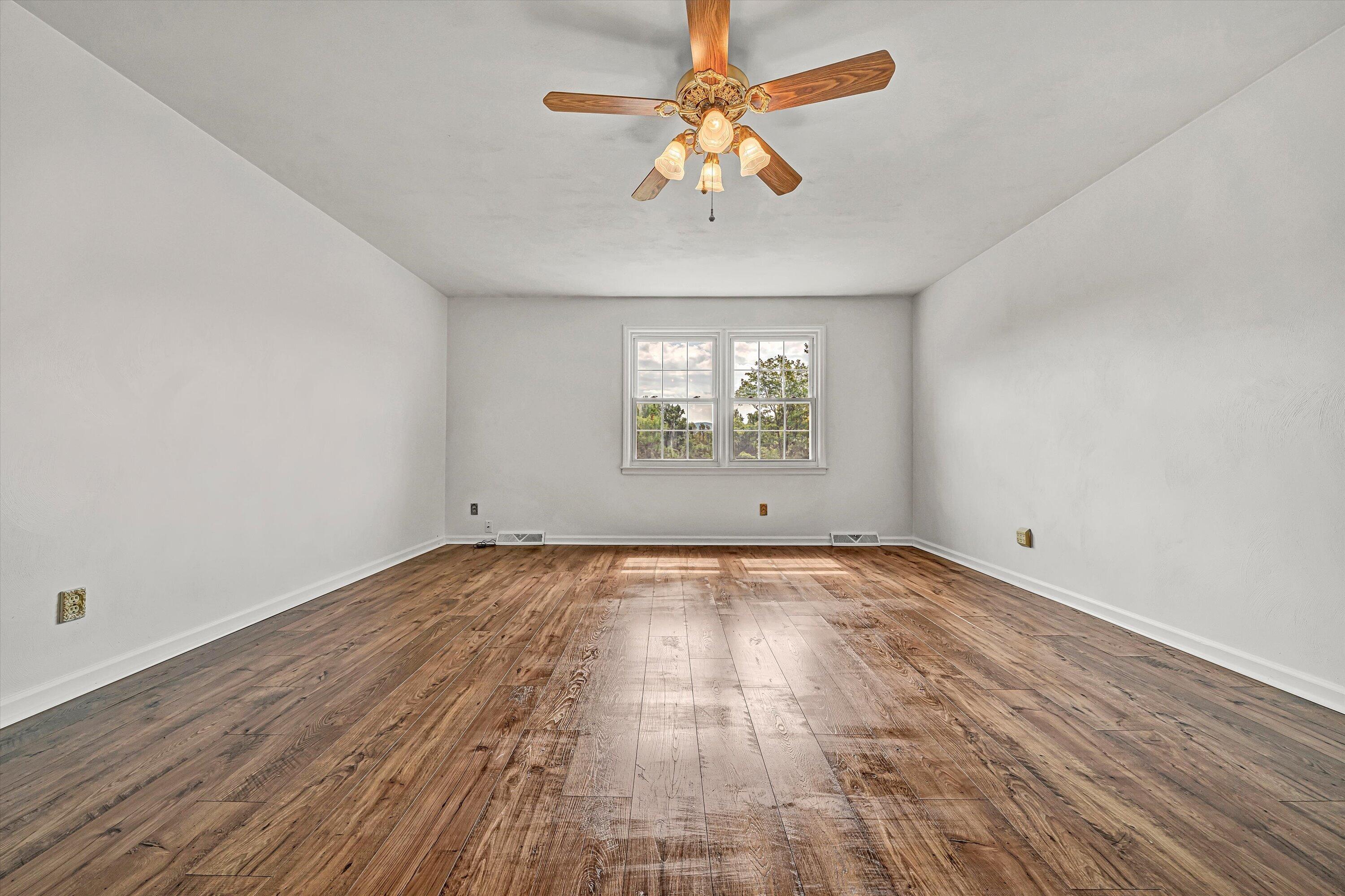 162 Ridgeview Road Blue Ridge, VA 24064 - Photo 17 of 31 16-VSM08622