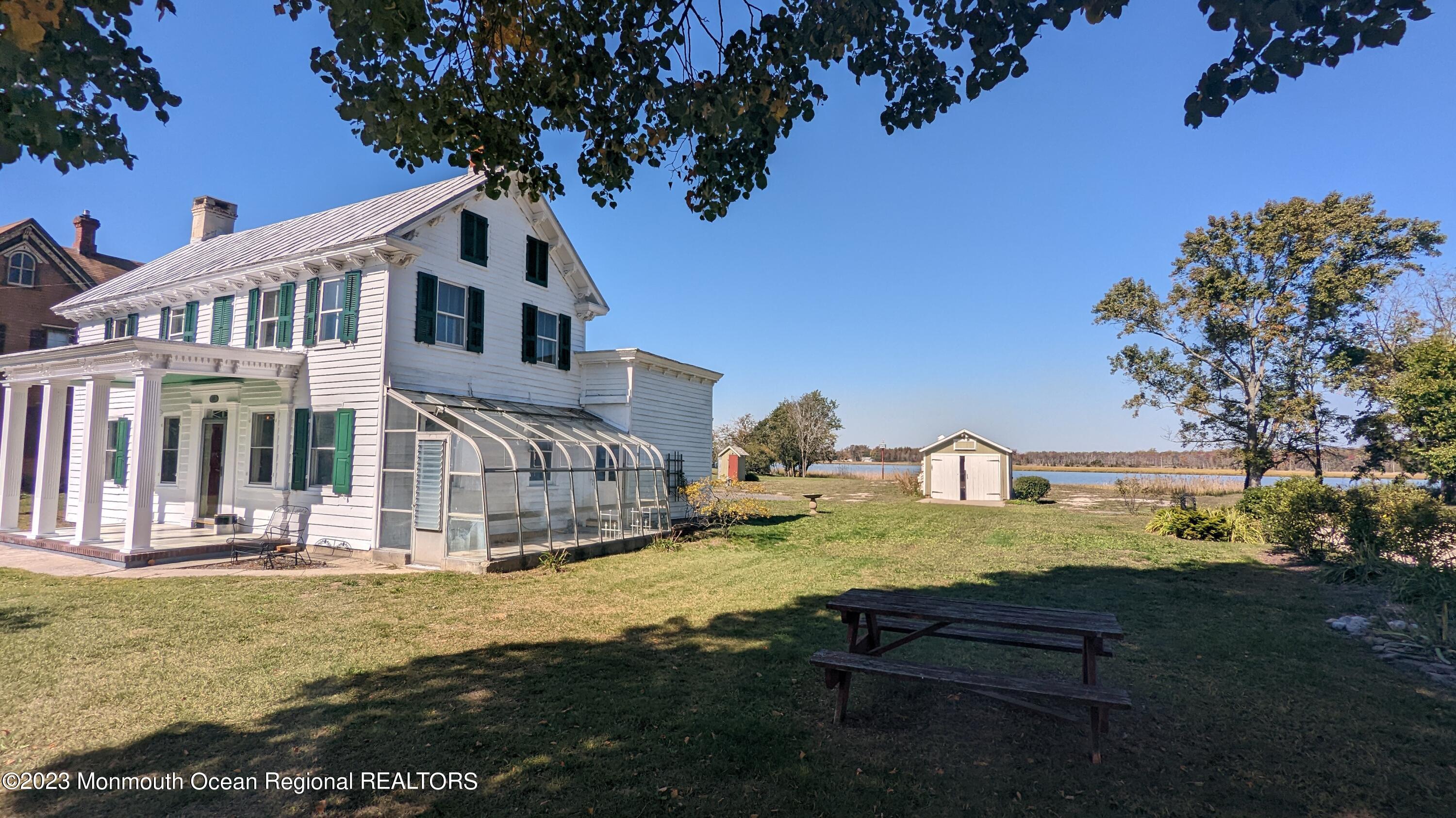 303 Baptist Road Newport, NJ 08345 - Photo 2 of 20