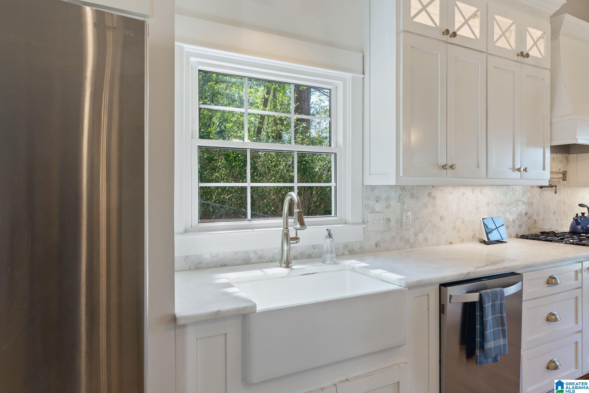 1439 Ridge Road Birmingham, AL 35209 - Photo 12 of 51