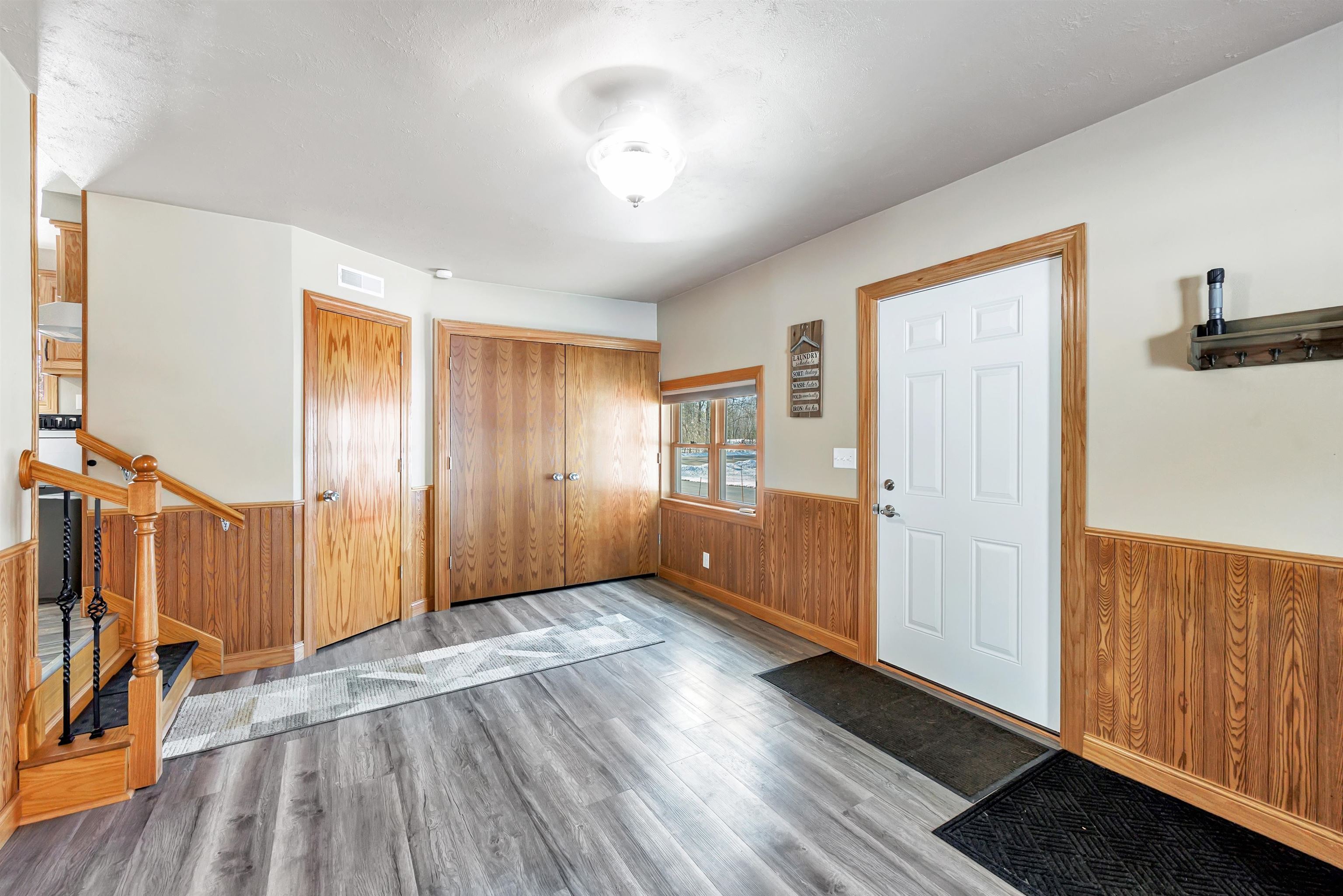 5990 Allen Road Little Suamico, WI 54141 - Photo 13 of 38