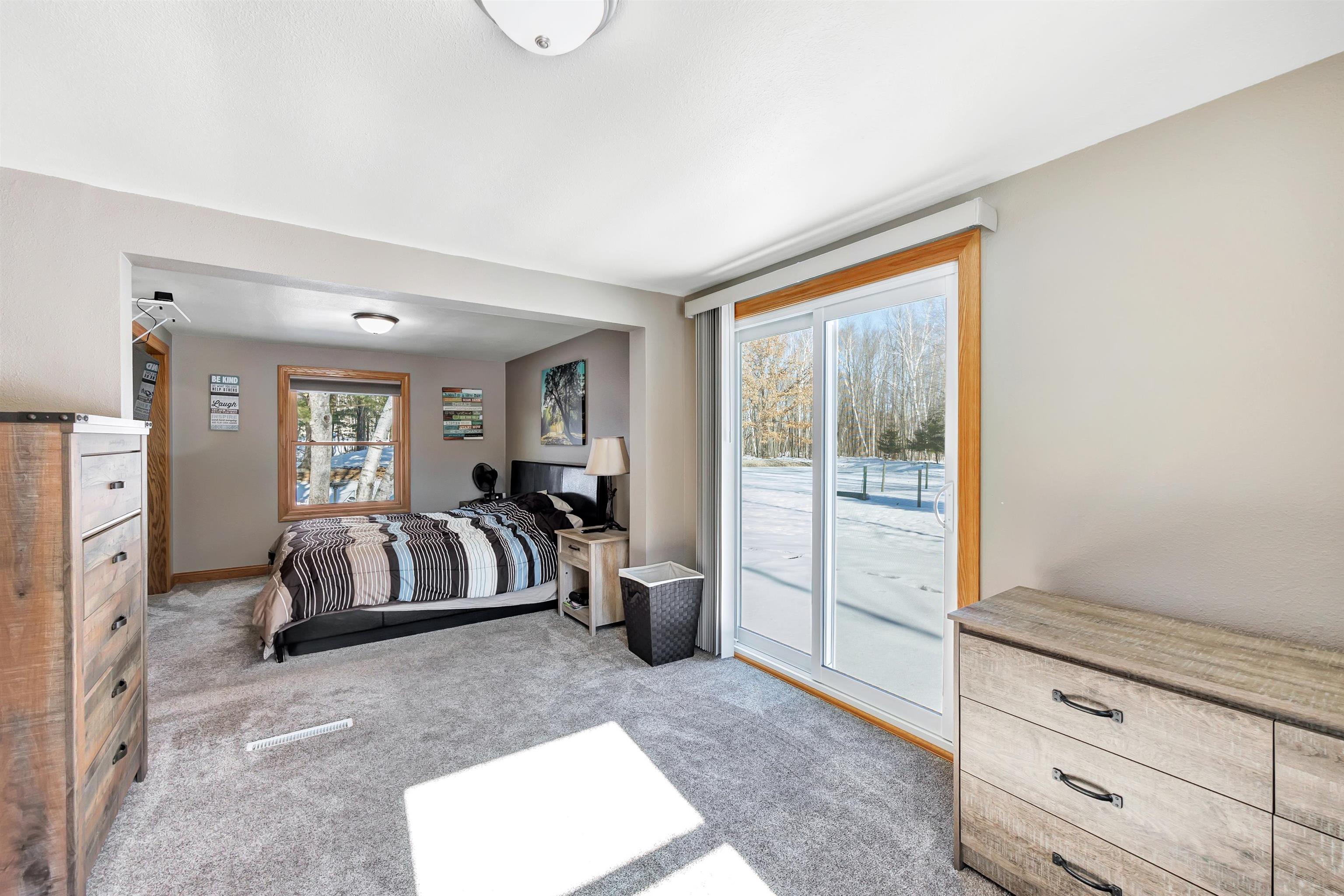 5990 Allen Road Little Suamico, WI 54141 - Photo 14 of 38