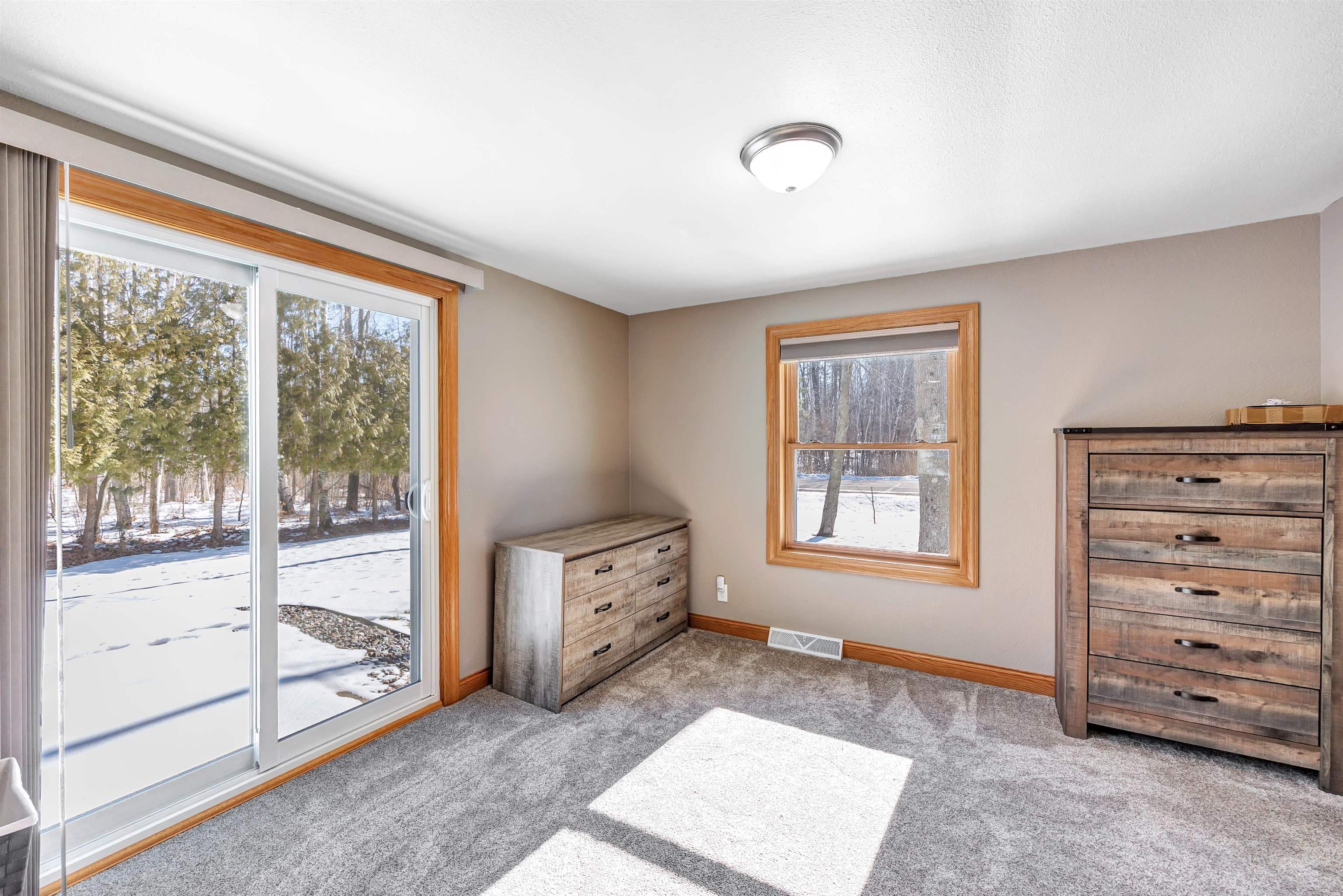 5990 Allen Road Little Suamico, WI 54141 - Photo 16 of 38