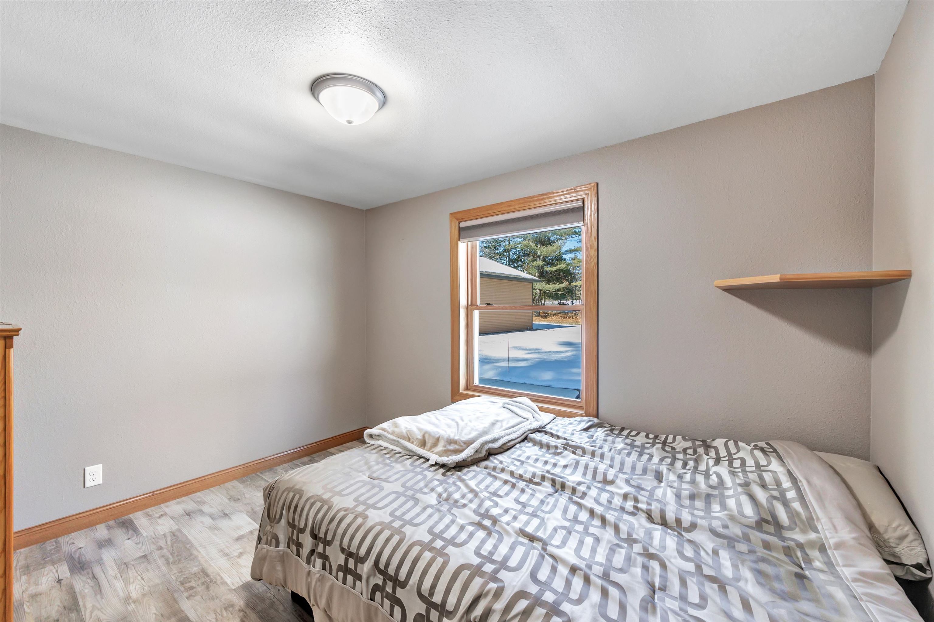 5990 Allen Road Little Suamico, WI 54141 - Photo 17 of 38