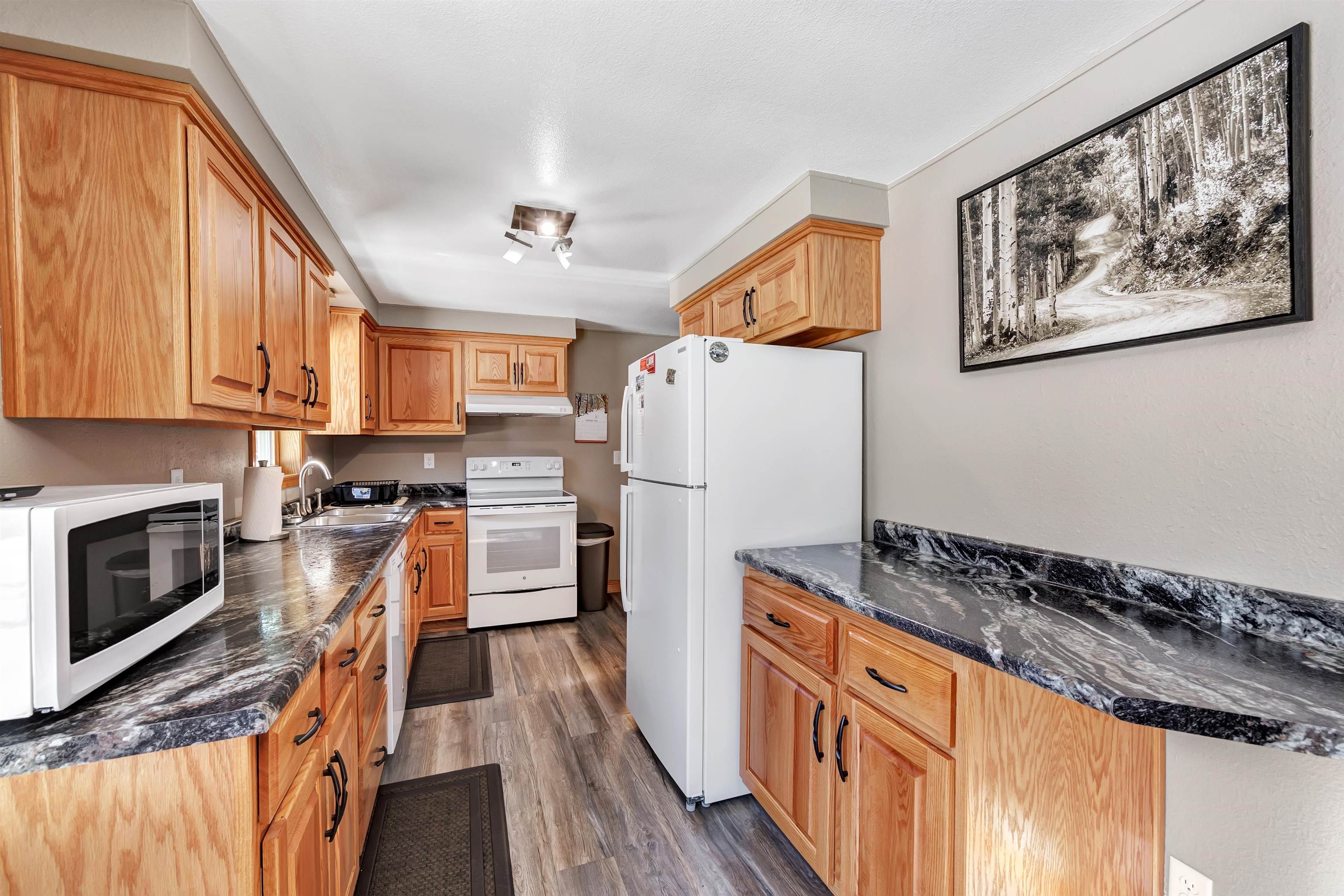 5990 Allen Road Little Suamico, WI 54141 - Photo 6 of 38