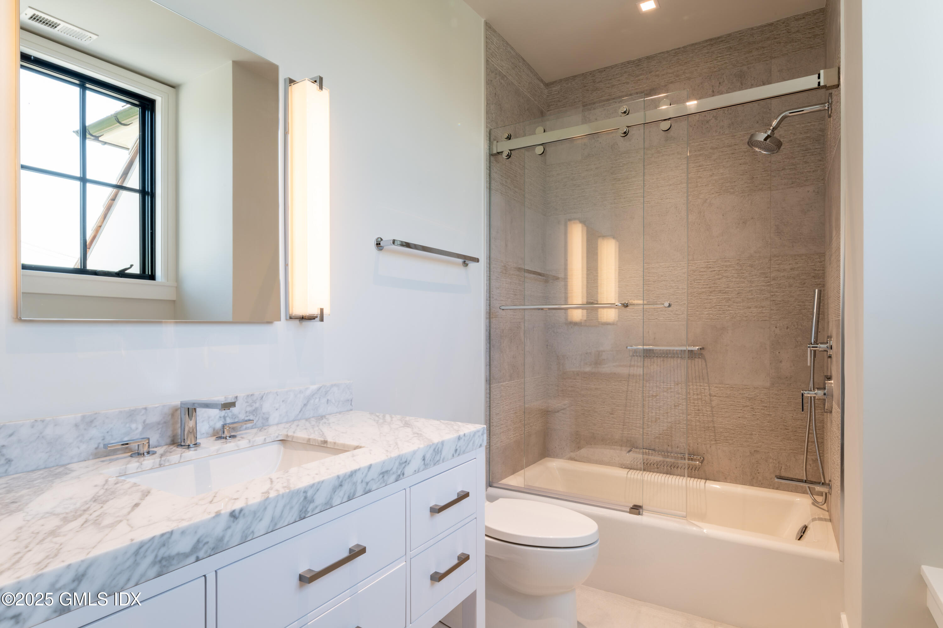 7 Parsonage Road Greenwich, CT 06830 - Photo 32 of 47 BATHROOM