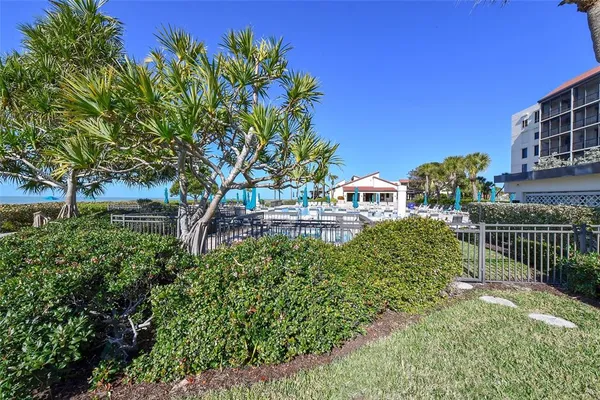 $6,500 | 1945 Gulf Of Mexico Drive, Unit M2402, Longboat Key, FL 34228