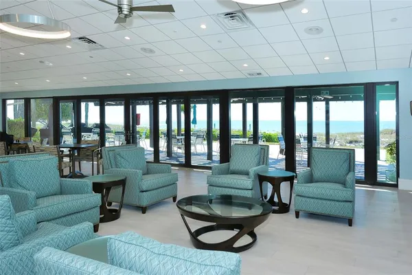 $6,500 | 1945 Gulf Of Mexico Drive, Unit M2402, Longboat Key, FL 34228
