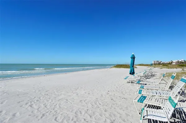 $6,500 | 1945 Gulf Of Mexico Drive, Unit M2402, Longboat Key, FL 34228