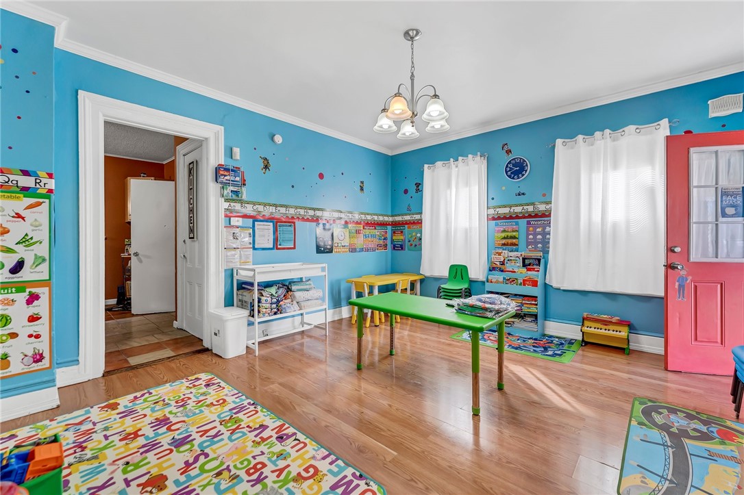 22 Princeton Street Rochester, NY 14605 - Photo 19 of 39