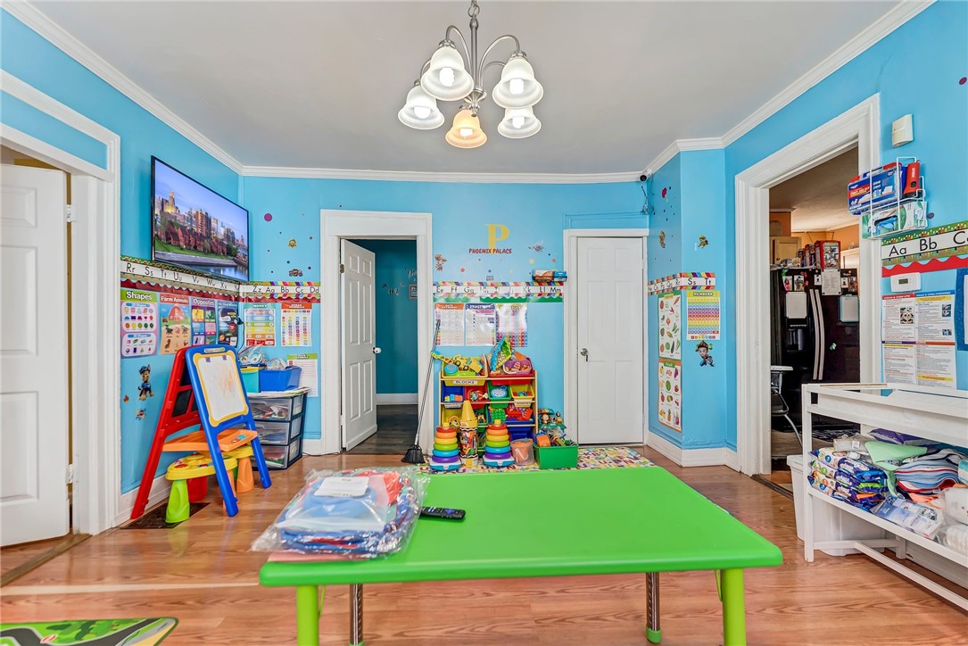 22 Princeton Street Rochester, NY 14605 - Photo 23 of 39