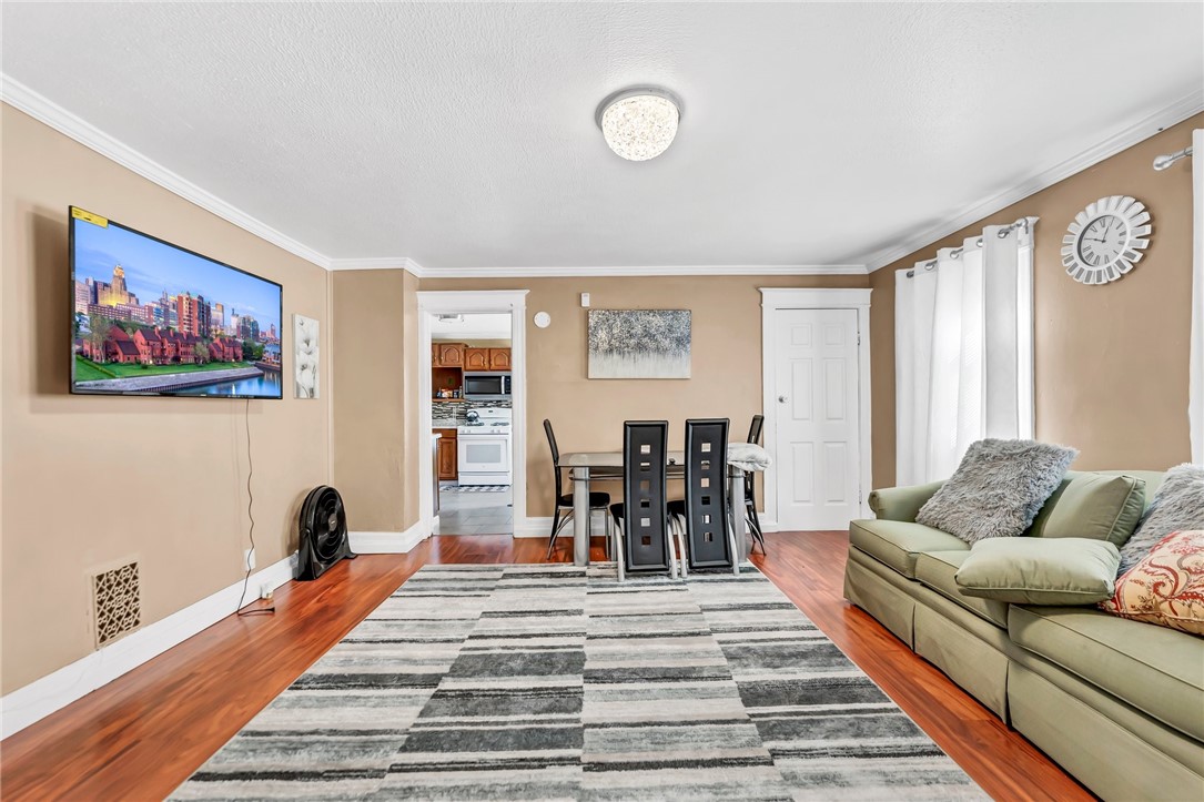 22 Princeton Street Rochester, NY 14605 - Photo 8 of 39