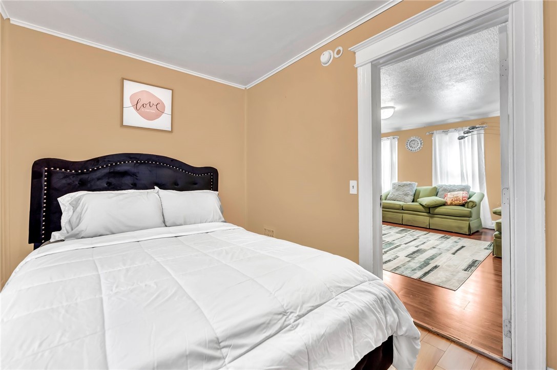 22 Princeton Street Rochester, NY 14605 - Photo 9 of 39