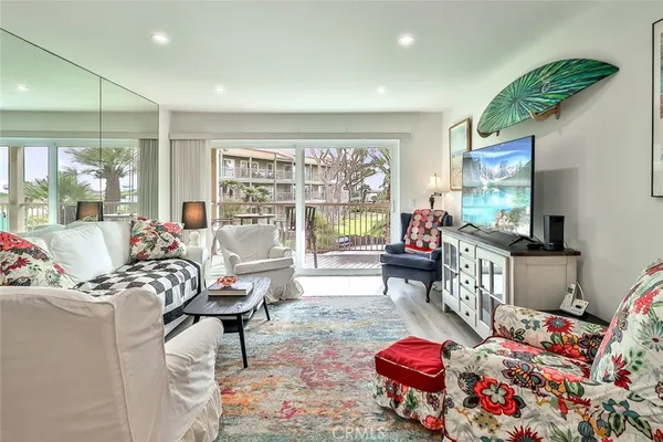 $3,000 | 763 Reef Circle, Port Hueneme, CA 93041