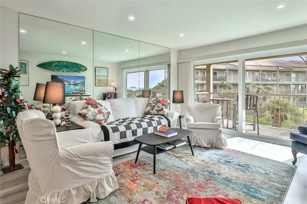 $3,000 | 763 Reef Circle, Port Hueneme, CA 93041