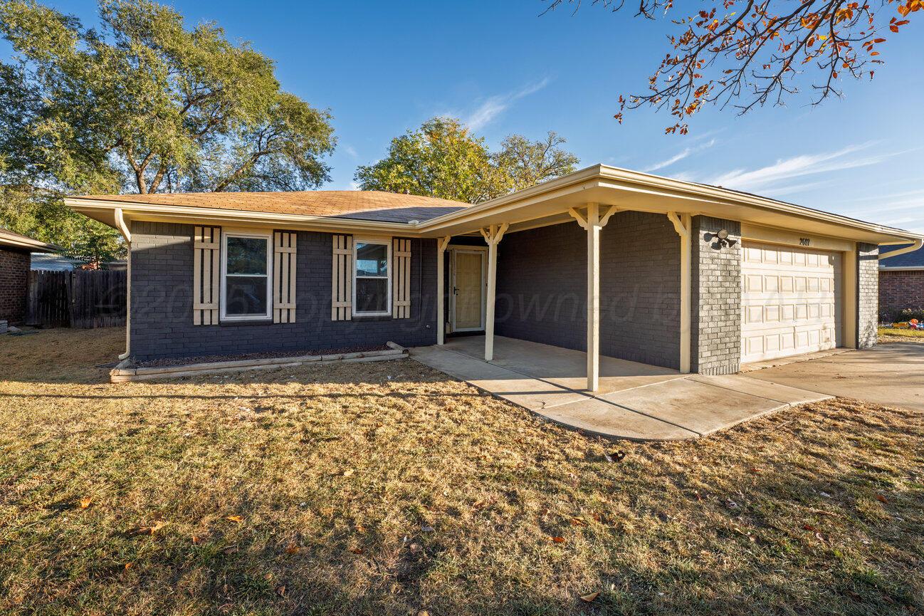 2607 15th Avenue Canyon, TX 79015 - Photo 3 of 54 Color-4