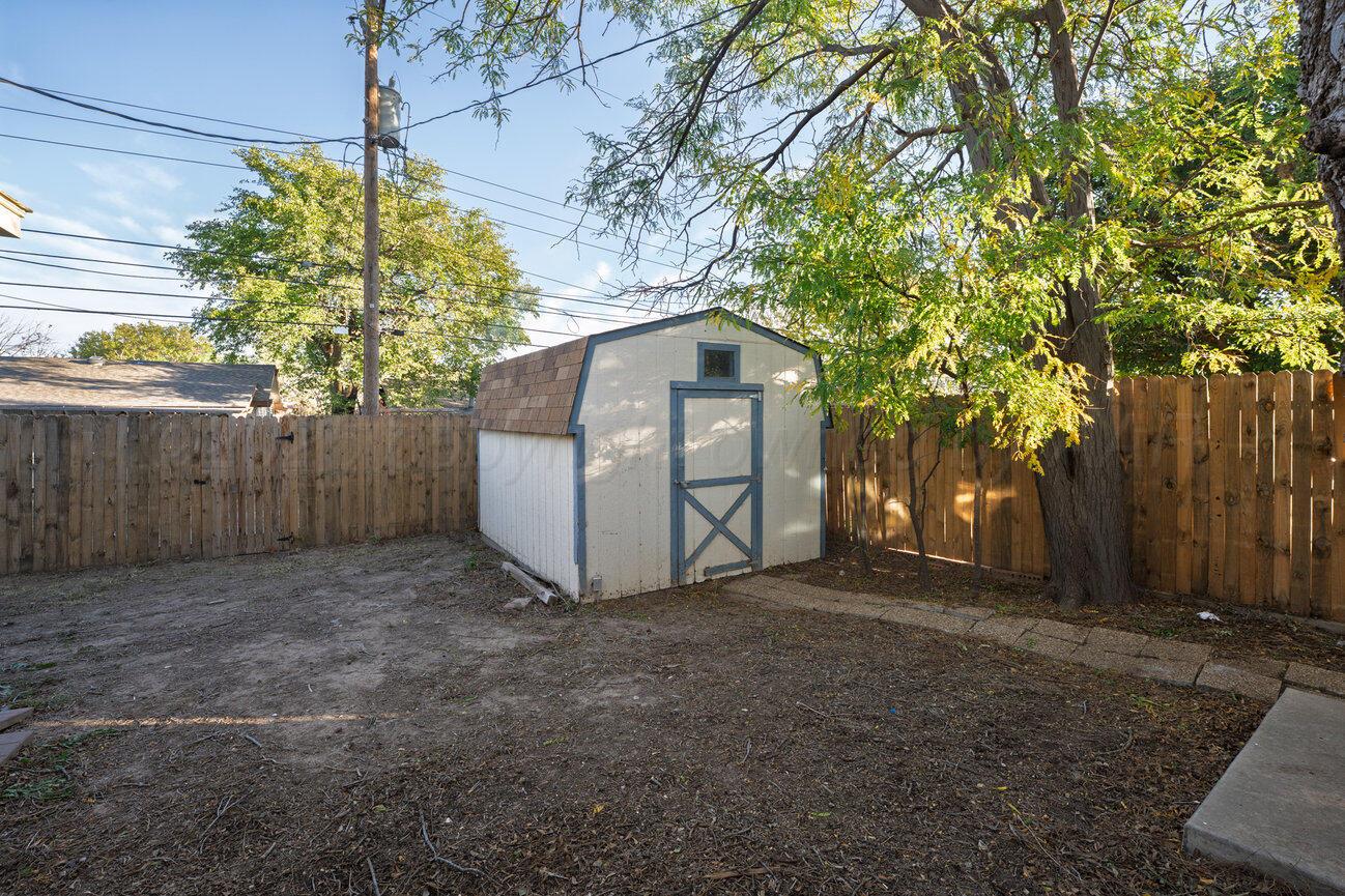 2607 15th Avenue Canyon, TX 79015 - Photo 10 of 54 Color-8