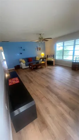 $169,000 | 7228 West Oakridge Circle, Unit 7228, Lake Worth, FL 33462