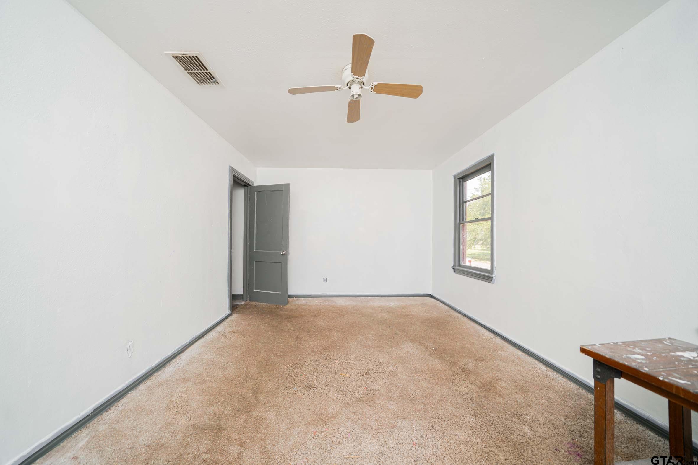 706-708 Ridgelea Avenue Longview, TX 75602 - Photo 9 of 16