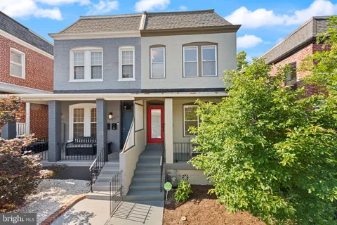 $835,000 | 758 Gresham Place Northwest, Washington, DC 20001