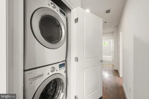 $835,000 | 758 Gresham Place Northwest, Washington, DC 20001