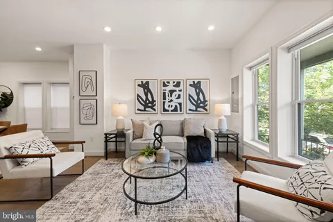 $835,000 | 758 Gresham Place Northwest, Washington, DC 20001