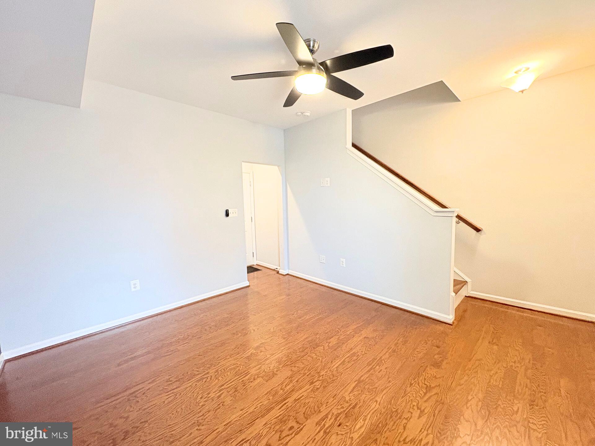 1718 Featherstone Road Woodbridge, VA 22191 - Photo 5 of 23 an empty room