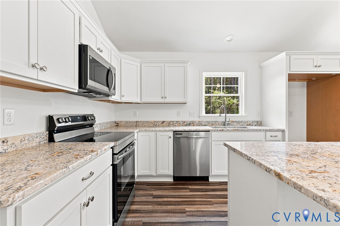 10123 Duncan Road Petersburg, VA 23803 - Photo 7 of 26 Gallery Image 7