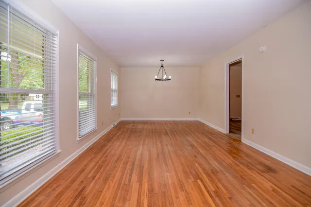 $2,750 | 857 Darwin Street, Charleston, SC 29412