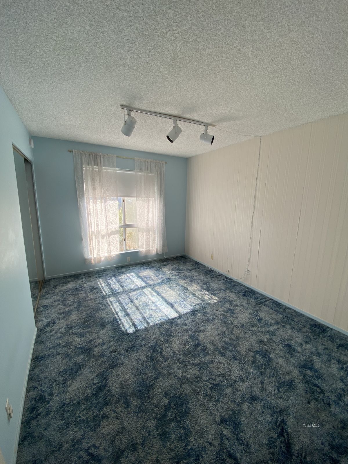 324 Traci Lane Ridgecrest, CA 93555 - Photo 9 of 20