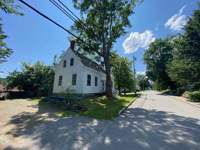 49 Church Street Damariscotta, ME 04543 - Photo 4 of 13 IMG_4921
